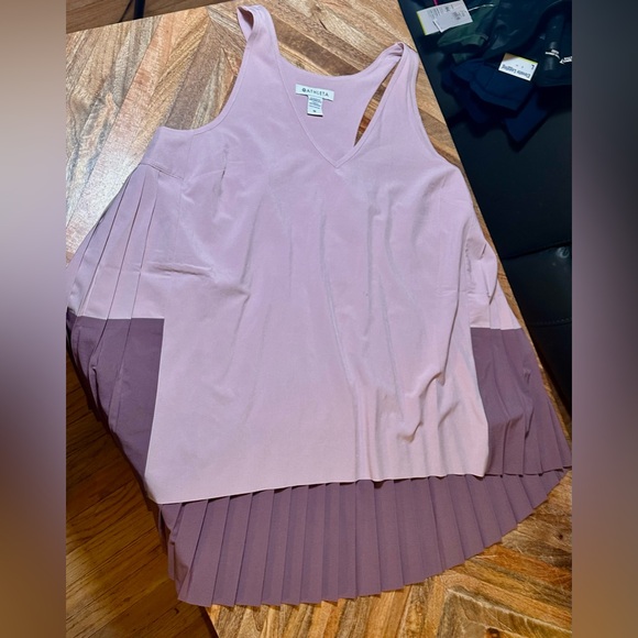Athleta NWT Tank Top Swing Pink High Low pleated sz M athleisure active wear gym - Picture 6 of 7